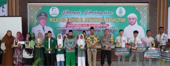 Puncak Milad ke-93 Al Jam’iyatul Wasliah, Syah Afandin Terima Tiga Penghargaan