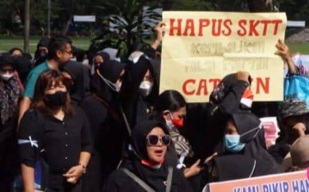 Ratusan Guru Honorer Di Langkat Lulus passing Grade PPPK Unjuk Rasa DiKantor Bupati