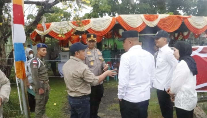 Pastikan Pesta Demokrasi Aman, Kapolres Langkat Cek Langsung Keamanan di TPS